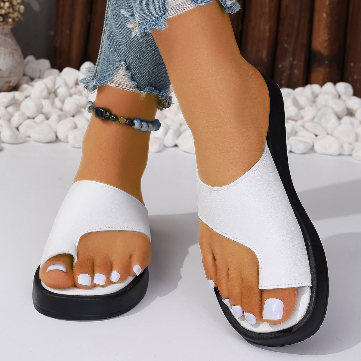 HAGA Clip Toe Flat Slippers